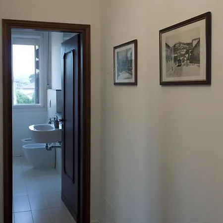 Frati Bigi With Parking Διαμέρισμα *